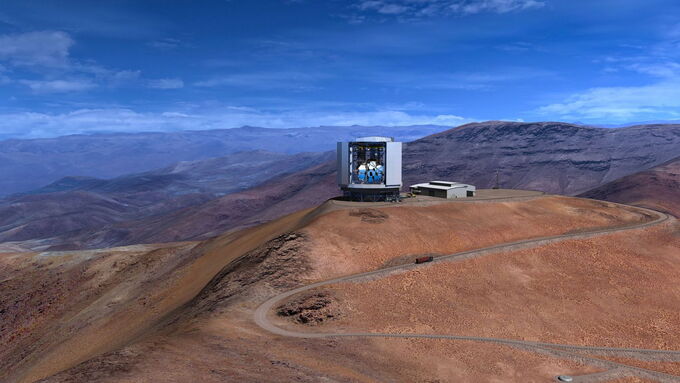 Künstlerische Darstellung des  Giant Magellan Teleskops auf dem Cerro Las Campanas in Chile © GMTO/ Mason Media Inc.
