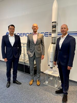 Der Vorstand der MT Aerospace AG (v.l.n.r): Ulrich Scheib (Vorstand Programme), Hans Steininger (Vorstandsvorsitzender), Bernd Beschorner (Vorstand Operations)